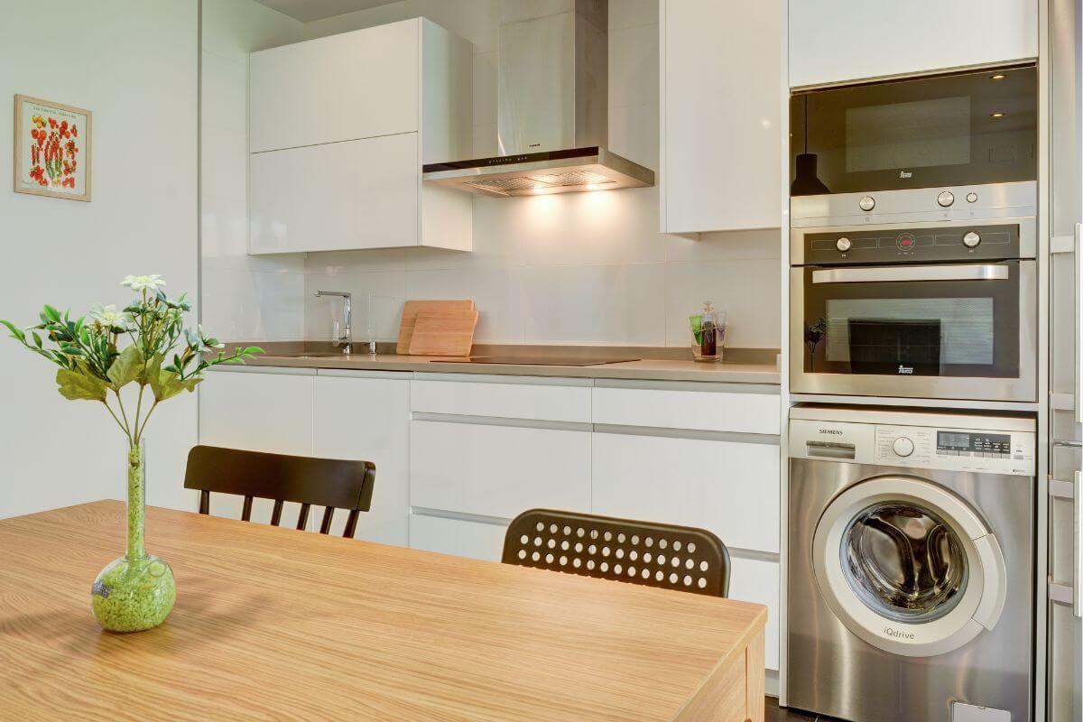 Reforma de cocina moderna en Zaragoza